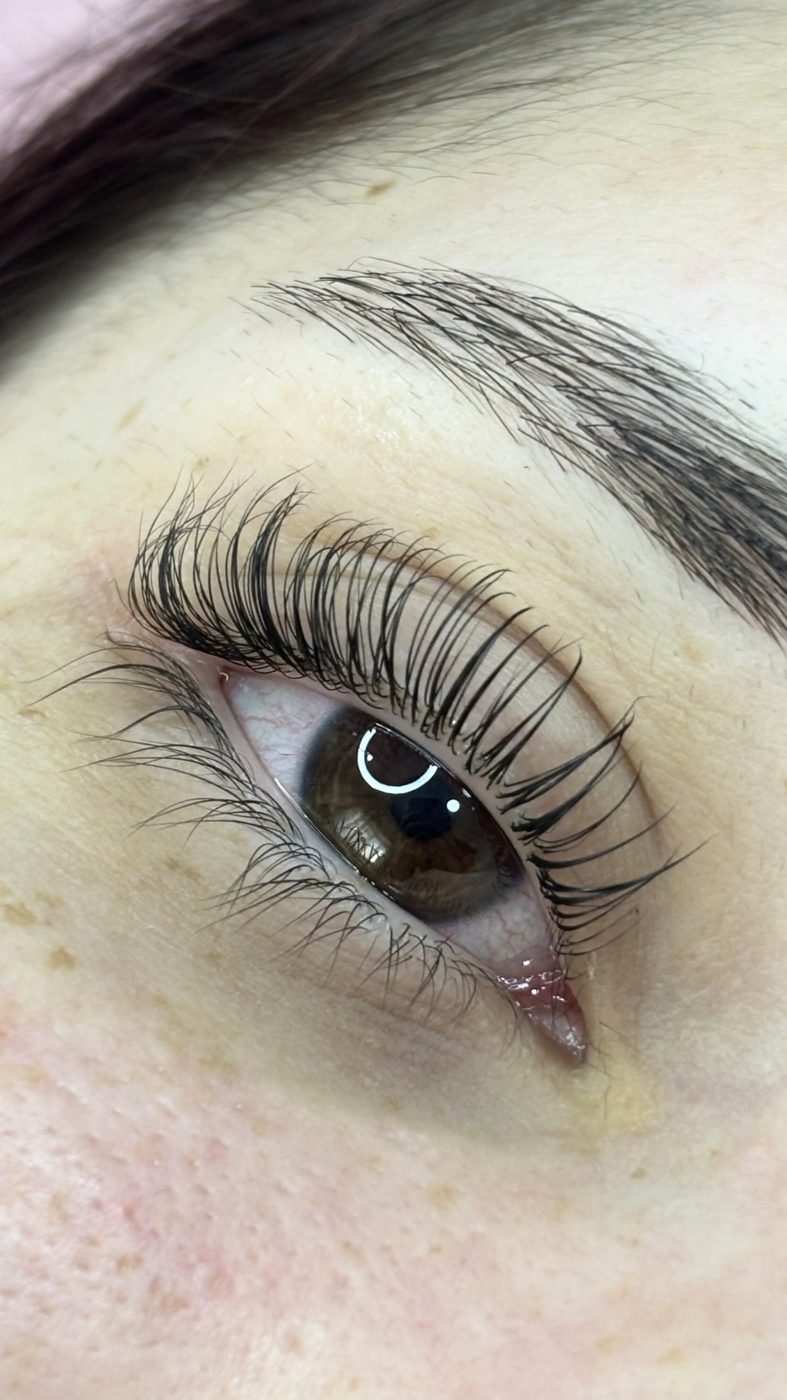 Lash Lifting
